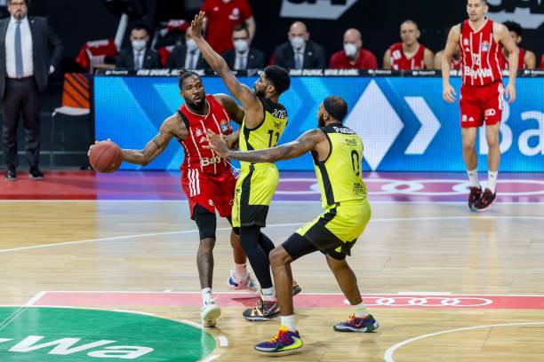 年轻球员优 年轻球员优